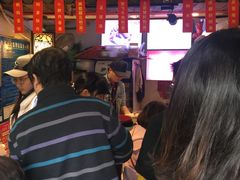 -爆炸头阿姨小四川正宗川味小吃(无任何分店)