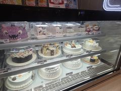 -DQ·蛋糕·冰淇淋(荟聚中心店)