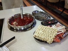 -尚品海鲜肥牛自助火锅(湖明店)