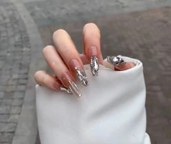 -J·花崎美睫美甲