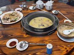 -侠成水上农庄(工业大道店)