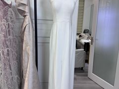 -圣霏亚礼服租赁·主持人服装租赁(上海静安总店)