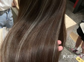 是很多女生必须要尝试的发色