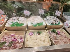 -享遇.锅姥姥牛排海鲜自助(小寨店)