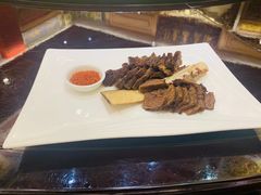 -梅龙镇酒家(南京西路总店)
