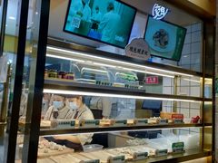 面包甜点陈列柜-袁记云饺(西安路店)