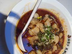 -渝是乎酸菜鱼·川渝小炒(新世界百货望京店)