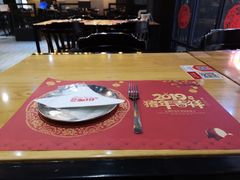 餐具摆设-Thank u mom非油炸健康鸡(万国广场店)