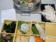 -呷哺呷哺 黄金牧场 (中发百旺店)
