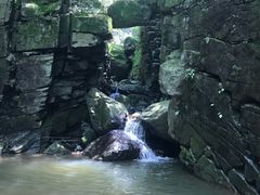 -藏龙百瀑风景区