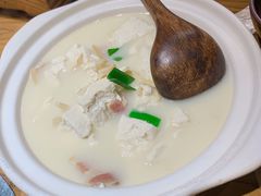 土家手掰柴火豆腐-吃饭皇帝大(合生汇店)