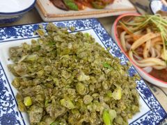 -壹阁胡羊焖饼(特色小吃街店)