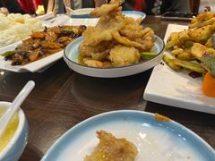 小黄蘑土豆片-东北大院·东北菜(三台子店)