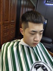 -绅仕門男士理发馆