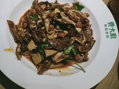 -费大厨辣椒炒肉(新城吾悦广场店)