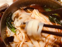 8小时慢炖半筋半肉粉套餐-小满手工粉(上海月星环球港店)