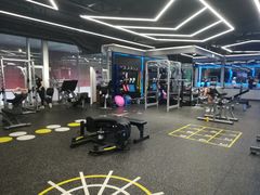 -懒人Club健身(卓越时代广场店)