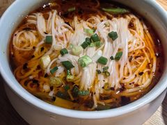 -嫩芽 ·地道重庆菜(十八梯露台夜景店)