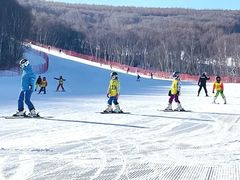 -石京龙滑雪场-停车场