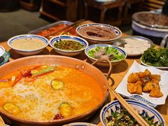 -洱火云南酸菜牛肉火锅(石景山当代商城店)