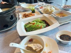 -三亚湾海居雅高铂尔曼度假酒店
