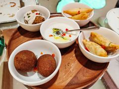 小吃拼盘-ELI FALAFEL Lebanese&Mediterranean黎巴嫩美食(富城路店)