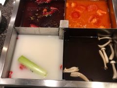 -皇城老妈·大连海鲜火锅(港湾店)