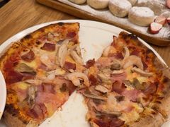 -城市大道红炉披萨烘焙坊