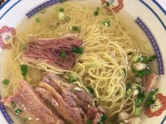-七爷清汤腩·港式餐厅(金狮广场店)