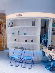 -PE SALON