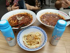 -钟方模白家肥肠粉(春熙店)