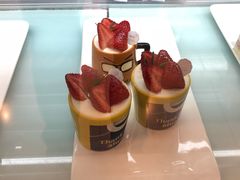 -花花卷卷·鲜食蛋糕(静安久光百货店)