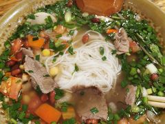 -罗记一品鲜文山早点(万达店)