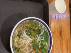 -云阿蛮云南生烫牛肉米线(奉贤路店)