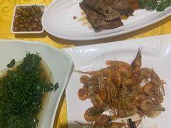 -鹿港小镇经典老上海菜(长乐路店)