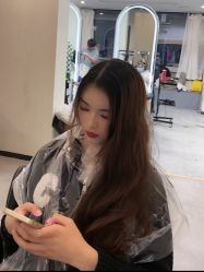 -TOP HAIR SALON