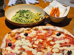 -JINNS锦时 steak&pizza(浸信会礼拜堂旧址店)