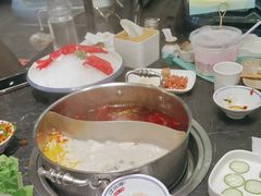 -江小渔鲜鱼火锅(西二道街店)