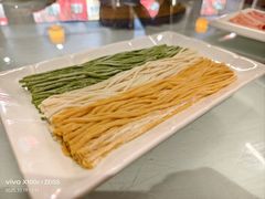 -胡记饭店(保工街店)