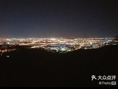 -鬼笑石后山停车场