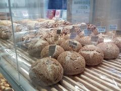 -好利来(新华百货店)