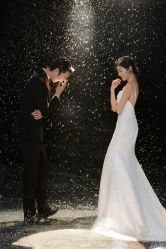 -至臻微拉婚纱摄影