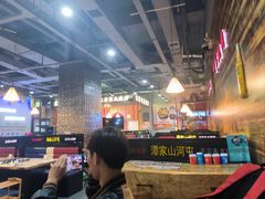 -哈尔滨烧烤·山河村铁锅炖(交大店)