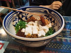 -蜗牛小馆醉乡民谣云南菜(惠新西里店)