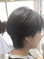 -一東造型烫发染发