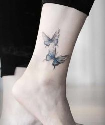 -Black Tattoo Studio