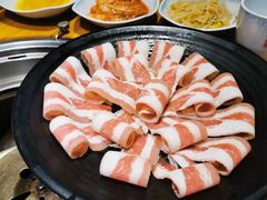 -唯成•韩国炭火烤肉 유성고기