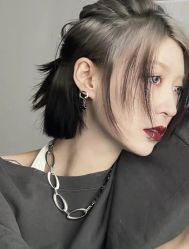 -TOP HAIR SALON
