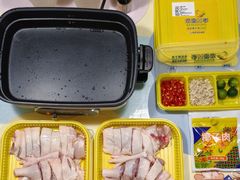 -润园四季椰子鸡火锅(卓越INTOWN店)