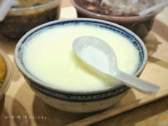 冻双皮奶-百花传统甜品店(原址店)